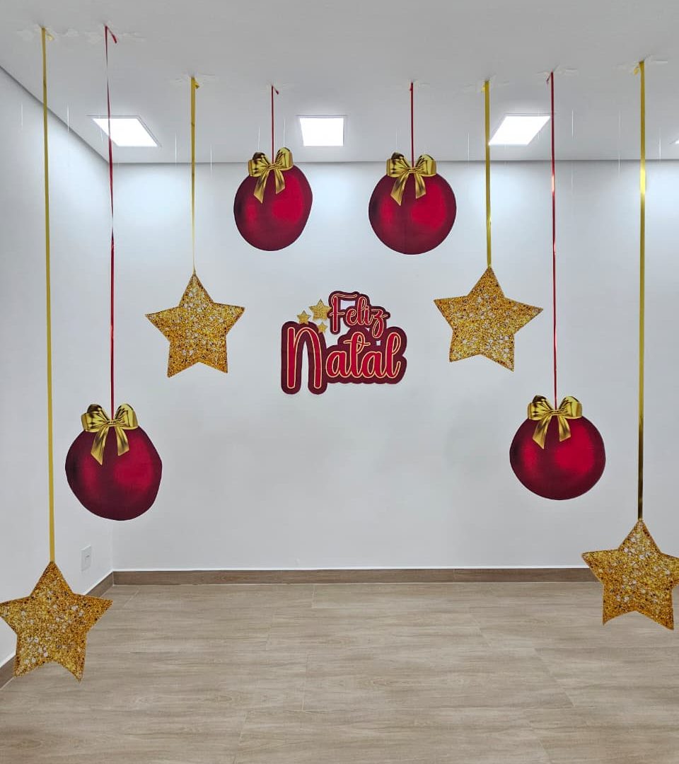 CENÁRIO PARA FOTOS DE NATAL BOLAS E ESTRELAS GIGANTES