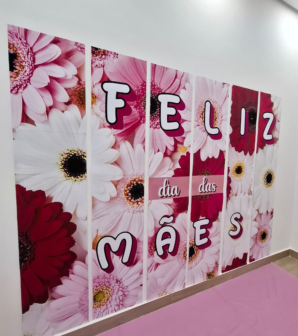 PAINEL COLUNAS DE MARGARIDAS - DIA DAS MÃES